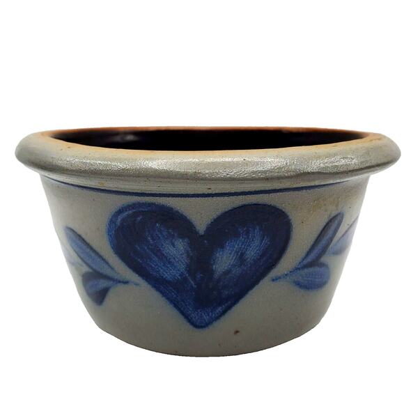 Rowe Blue Heart Pottery Bowl Salt Glaze Baking Dish Vintage 1989 Stoneware Dish - Picture 1 of 9